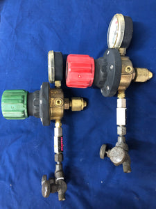 Used VICTOR Edge Series Regulators EST4-125-024R Oxygen & EST4-15-025R Acetylene