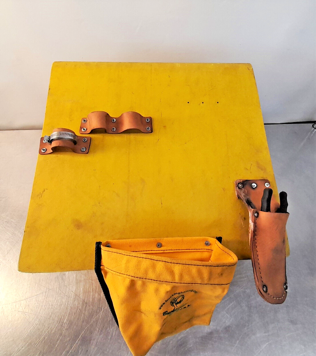 Buckingham Fiberglass Tool Apron 4 Pocket w/ Holster P/N 45004