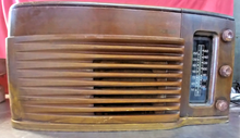 Load image into Gallery viewer, Antique Philco Tube Radio and Record Player, Wooden Case, Model 46-1203