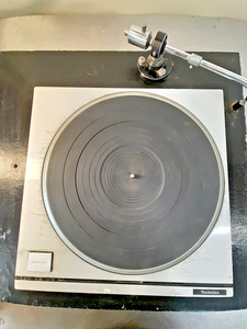 Technics SP-10 MK2 Direct Drive Turntable