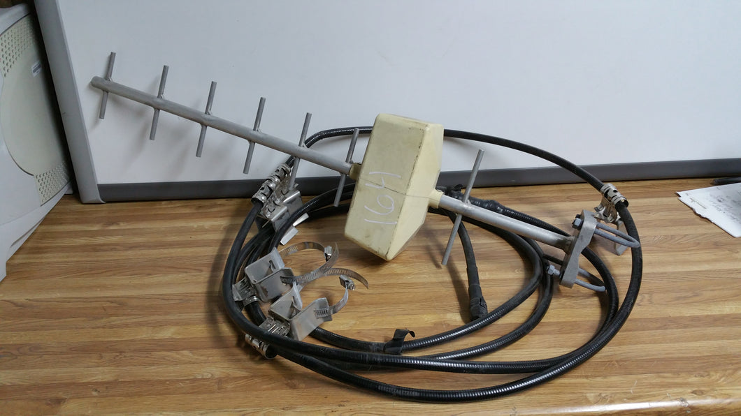 Radio Frequency Systems 10108-2 Directional Antenna, 880-960 MHz