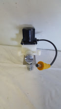 Load image into Gallery viewer, SPEAKMAN G76-0033 Solenoid - Used