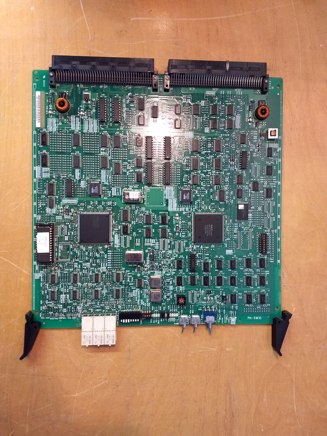 NEC Neax 2400 SPH-SW10 TSW-UB Circuit Card