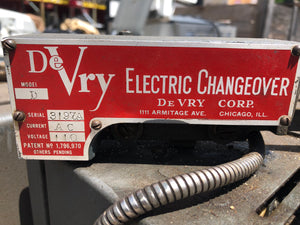 Vintage DEVRY Electric Changeover - Model D - Parts! - Unknown working condition
