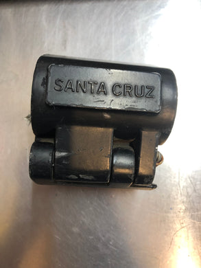 SANTA CRUZ Shotgun Medium Gun Lock - 12V - Rack Mountable - Used - NO Key!
