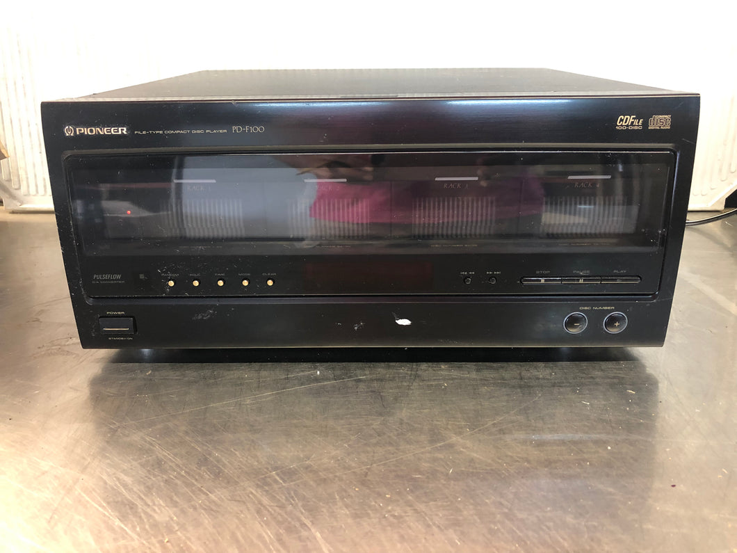 PIONEER 100 CD Compact Discs Player PD-F100 File-Type - Pule Flow D/A  Converter