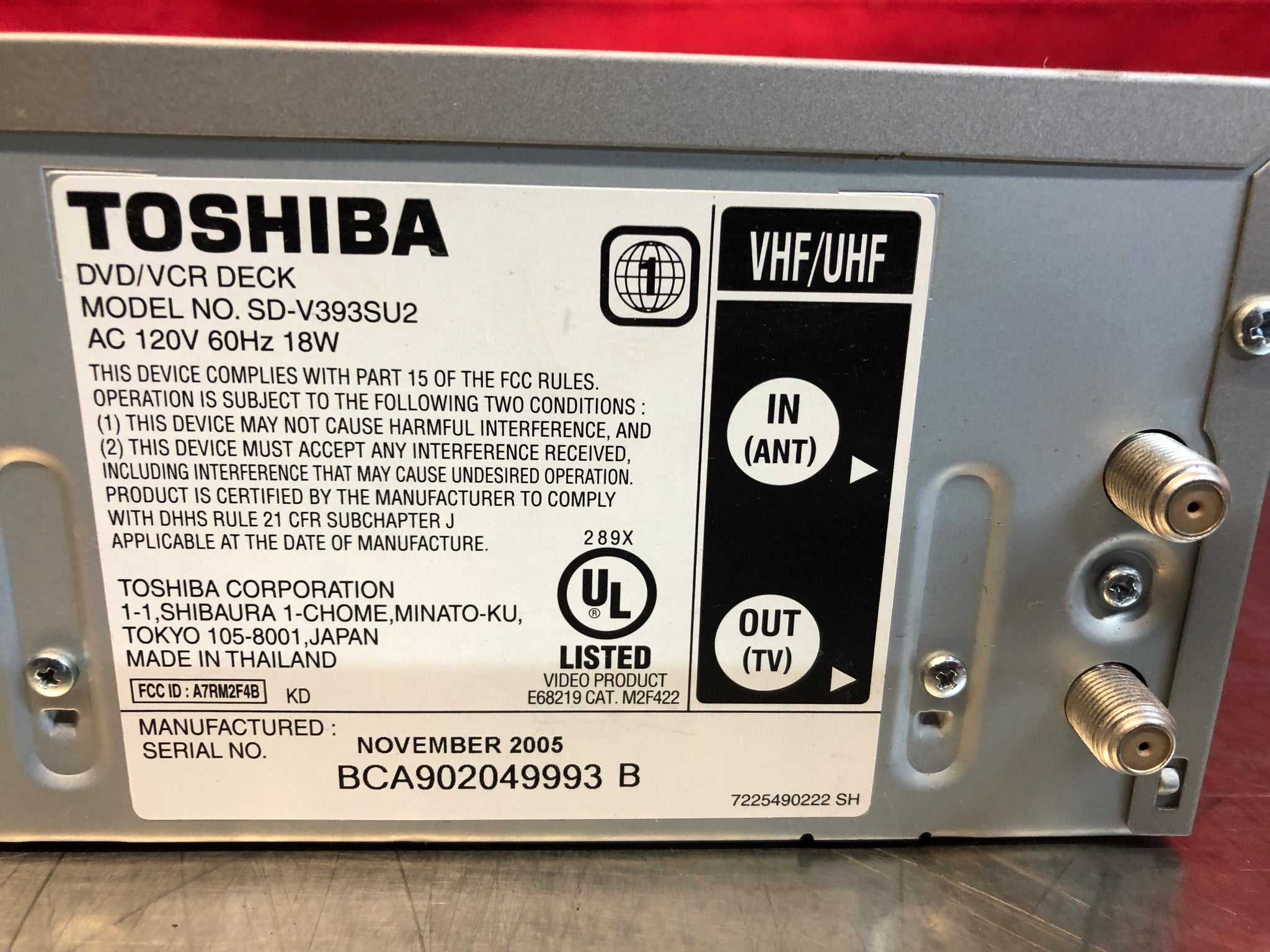 TOSHIBA VCR/DVD Combo DVD/VHS VCR - SD-V393SU2 - Great Condition - NO Remote