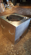 Load image into Gallery viewer, Stainless Steel Tandoori Clay Indian Oven, Natural Gas, one burner, 32&quot; x 32&quot;